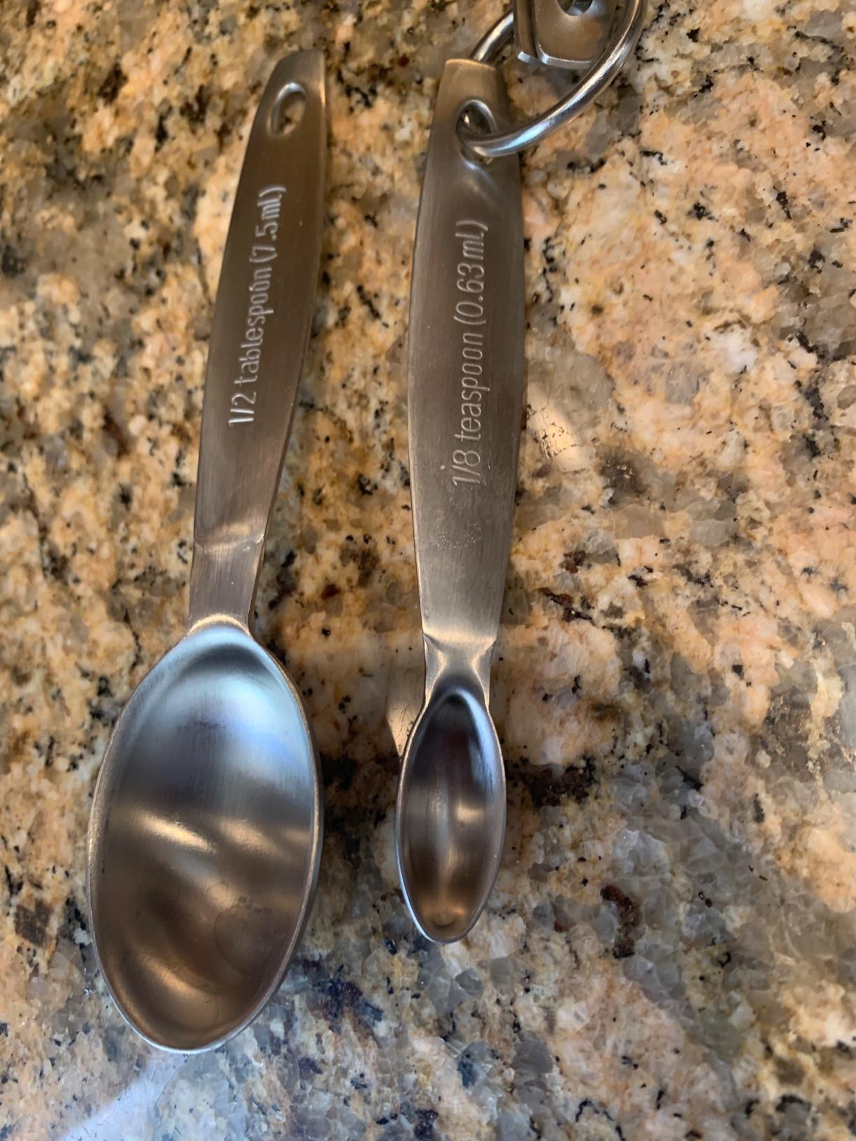 Spring Chef - Oval Stainless Steel Metal Measuring Spoons Set, Easy to Read  Dual Measurements for Dry and Liquid Ingredients, Medicine and More