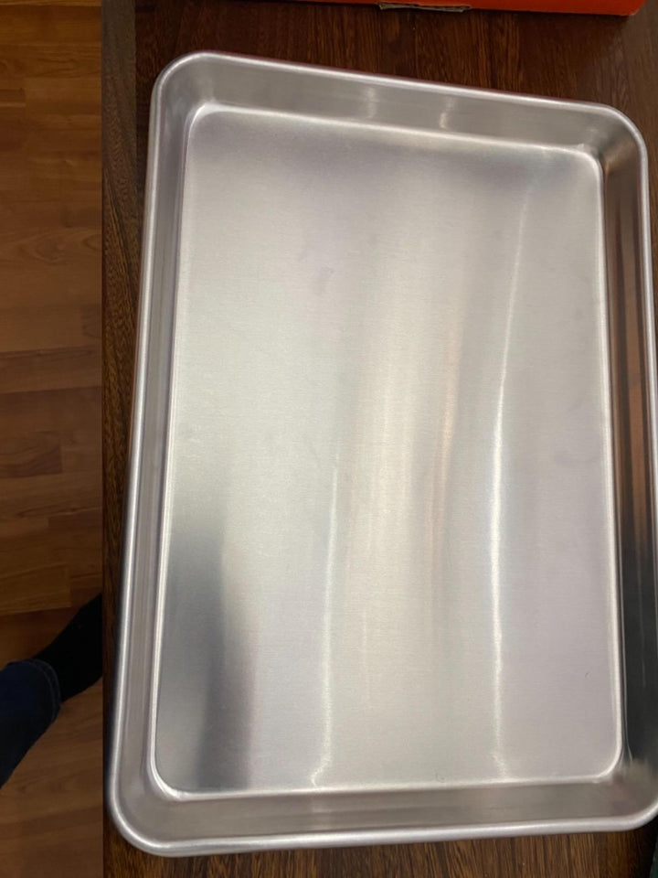 Cookie Sheet/ Baking Tray, Quarter Size, 9 1/2 x 13, Aluminum, Jelly Roll  Pan, LibertyWare SP-913