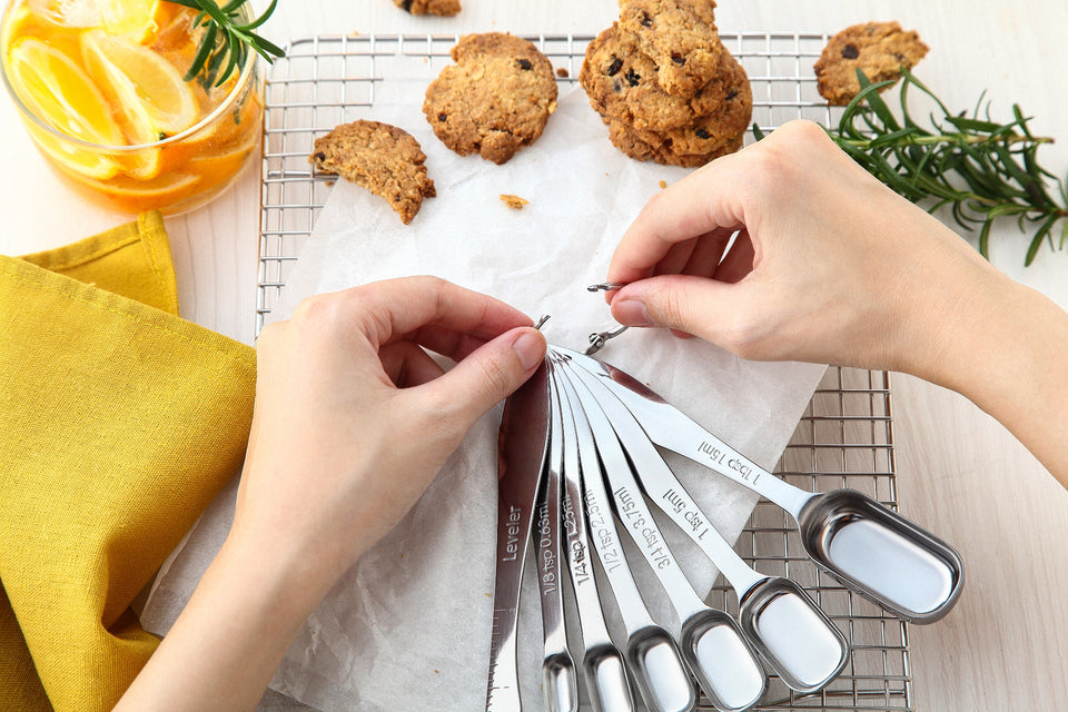 Heavy Duty Stainless Steel Metal Measuring Spoons (Set of 7